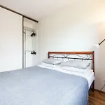 Center - Mardi St., Free Parking!!! Appartement
