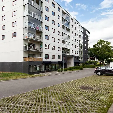Center - Mardi St., Free Parking!!! * Tallinn