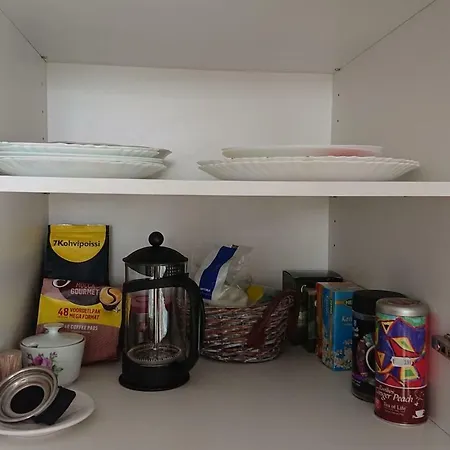 Center - Mardi St., Free Parking!!!