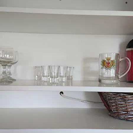 Center - Mardi St., Free Parking!!! * Tallin