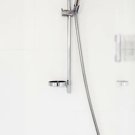 Center - Mardi St., Free Parking!!! * Tallin